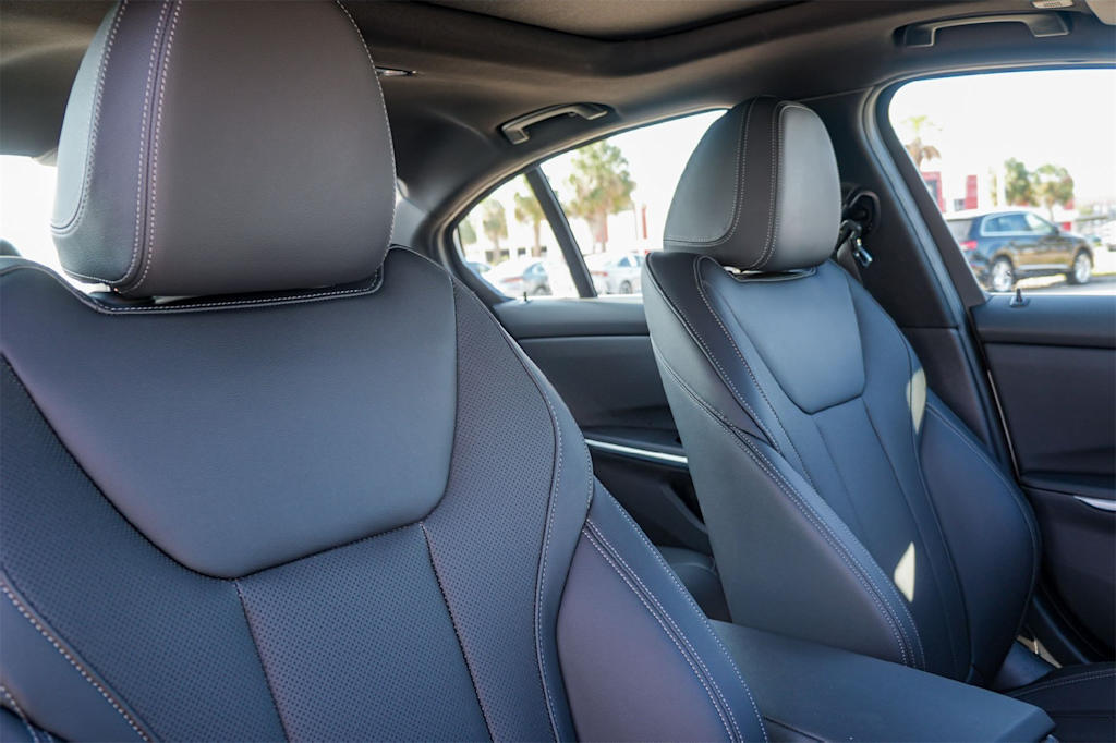 Thumbnail: 2025 BMW 3 Series - 12