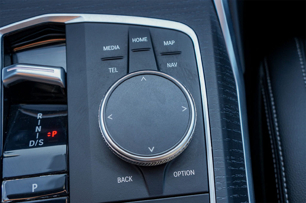 Thumbnail: 2025 BMW 3 Series - 29