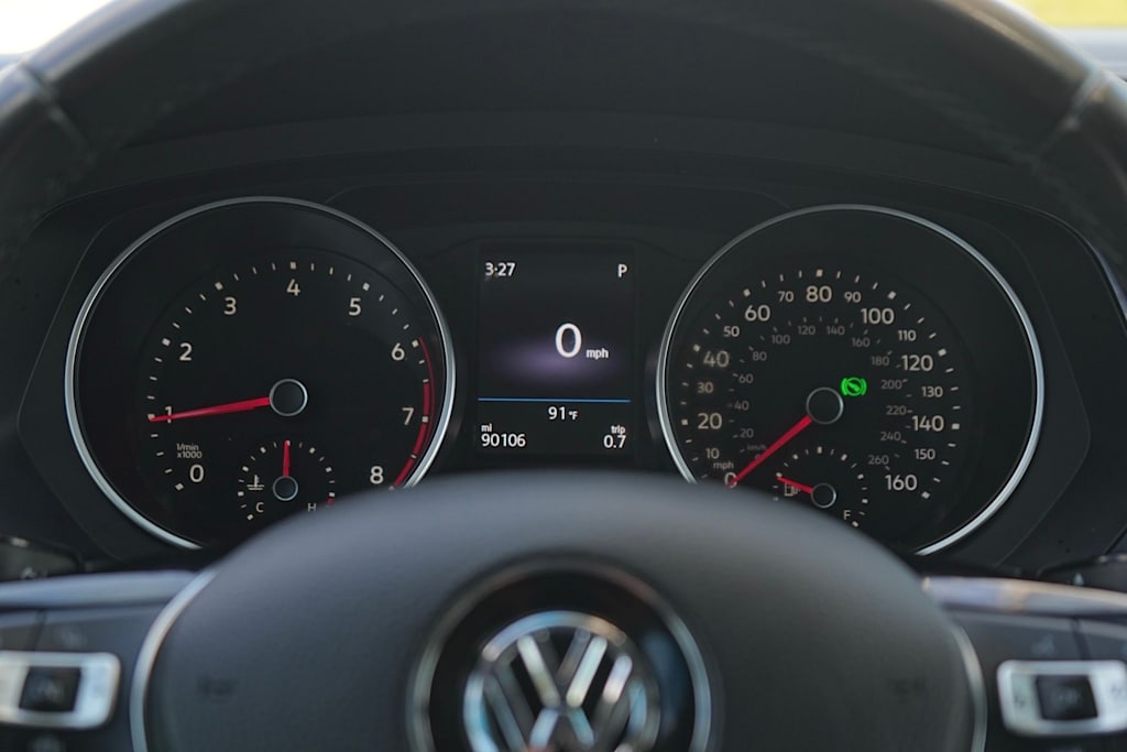 Thumbnail: 2020 Volkswagen Tiguan - 17