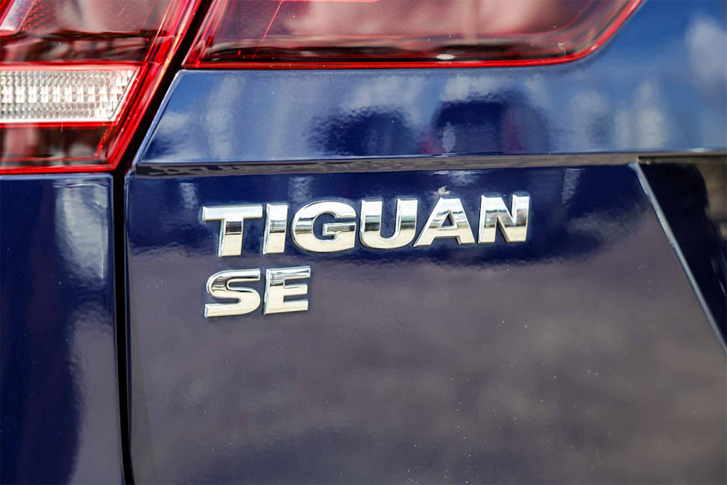 2021 Volkswagen Tiguan SE 7