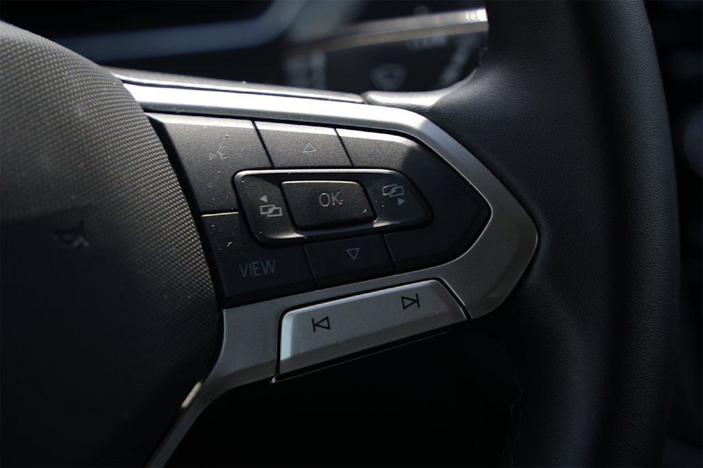 Thumbnail: 2024 Volkswagen Tiguan - 23