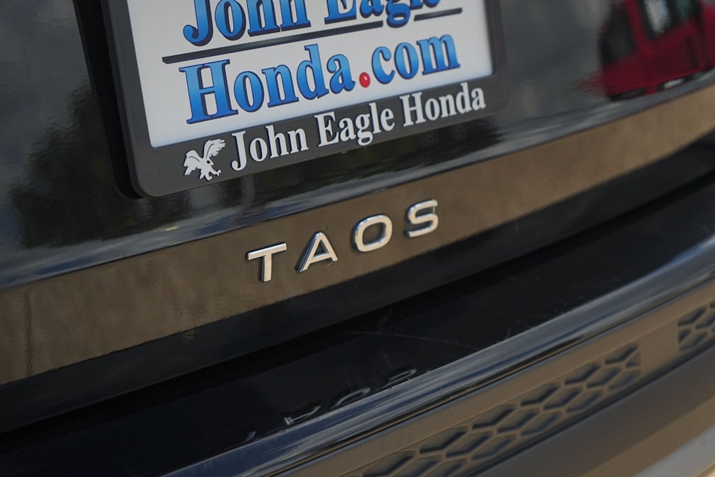 Thumbnail: 2024 Volkswagen Taos - 7