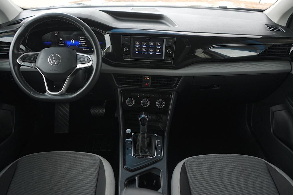 Thumbnail: 2023 Volkswagen Taos - 10