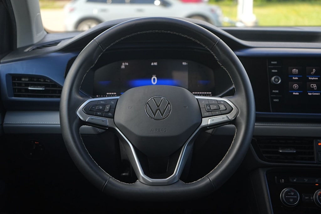 Thumbnail: 2024 Volkswagen Taos - 14