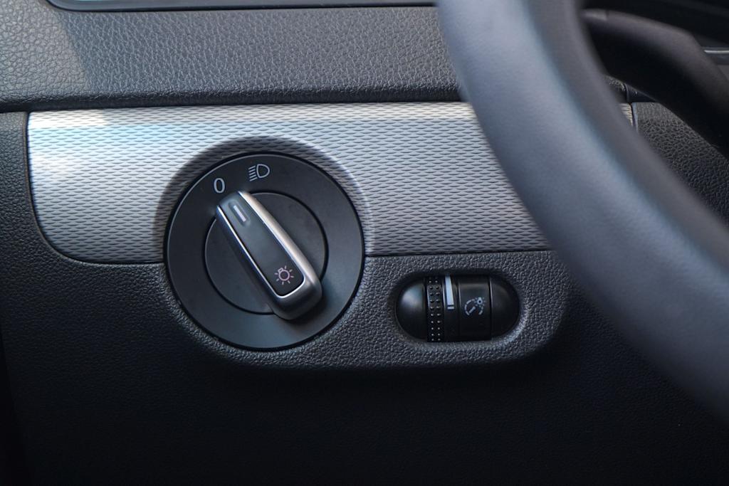 Thumbnail: 2016 Volkswagen Jetta - 26