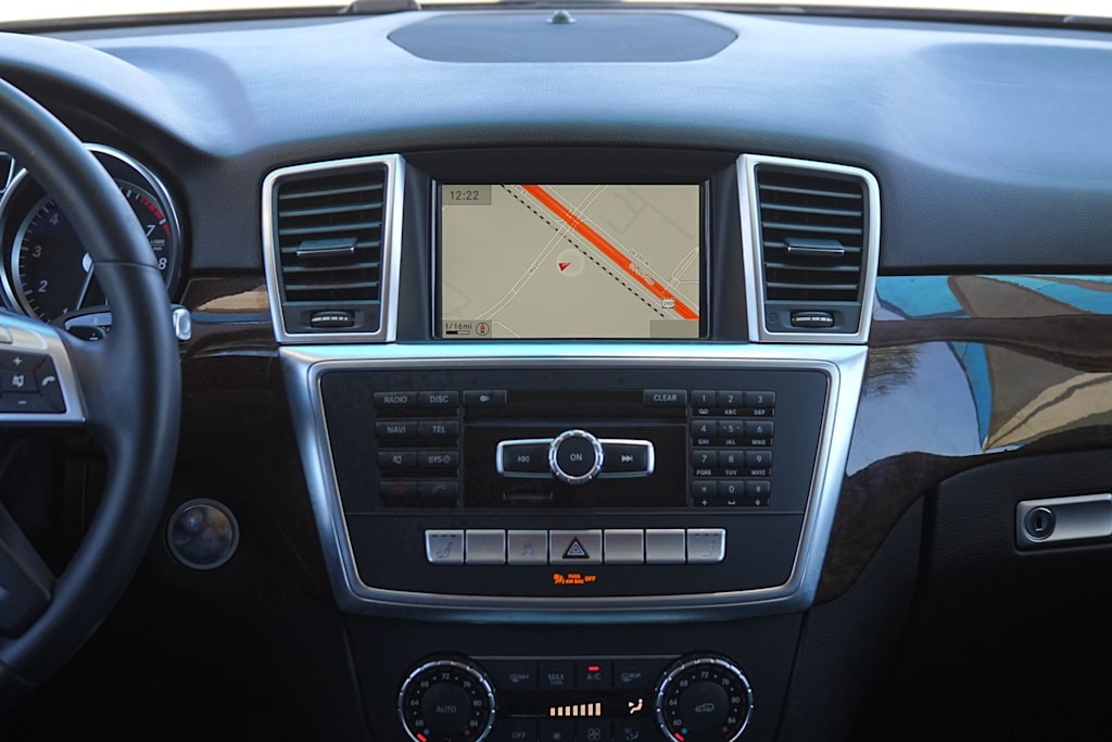 Thumbnail: 2014 Mercedes-Benz M-Class - 15