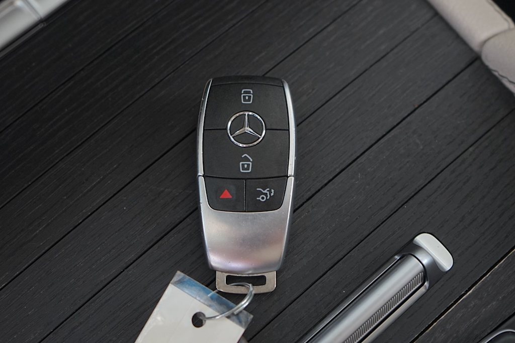 Thumbnail: 2021 Mercedes-Benz GLS - 18