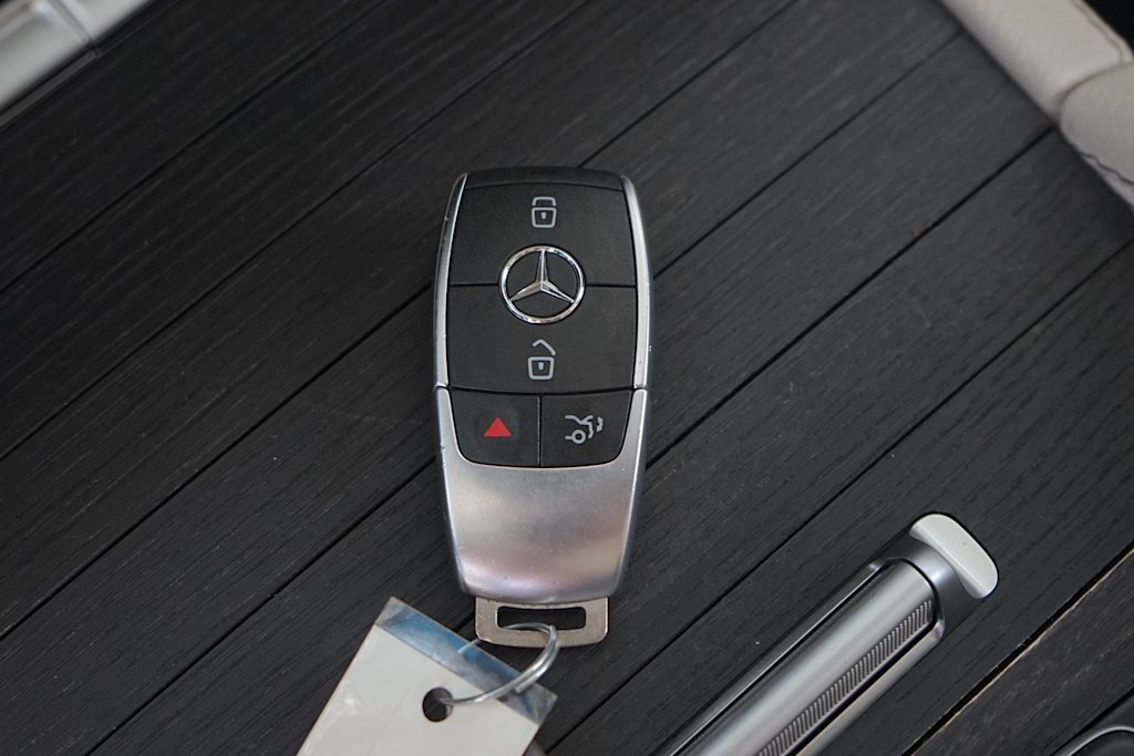 Thumbnail: 2021 Mercedes-Benz GLS - 18