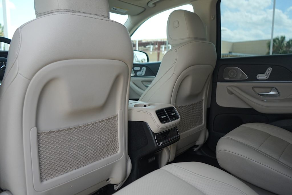 Thumbnail: 2021 Mercedes-Benz GLS - 12