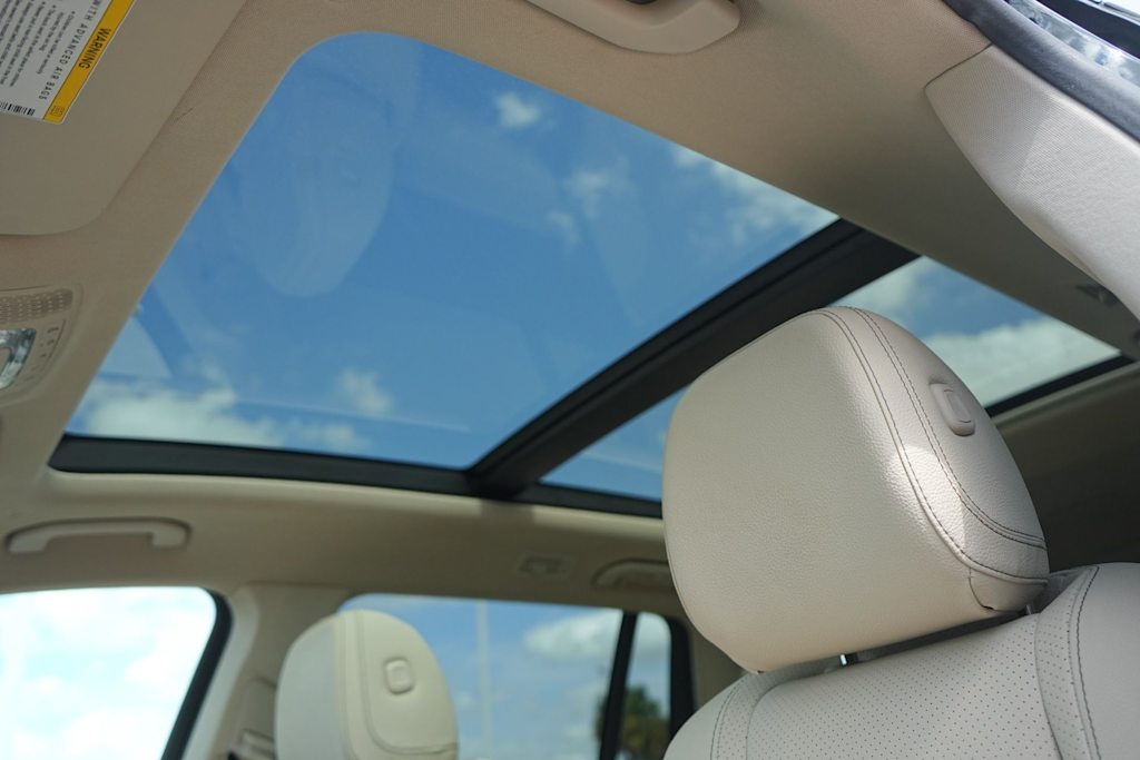 Thumbnail: 2021 Mercedes-Benz GLS - 28