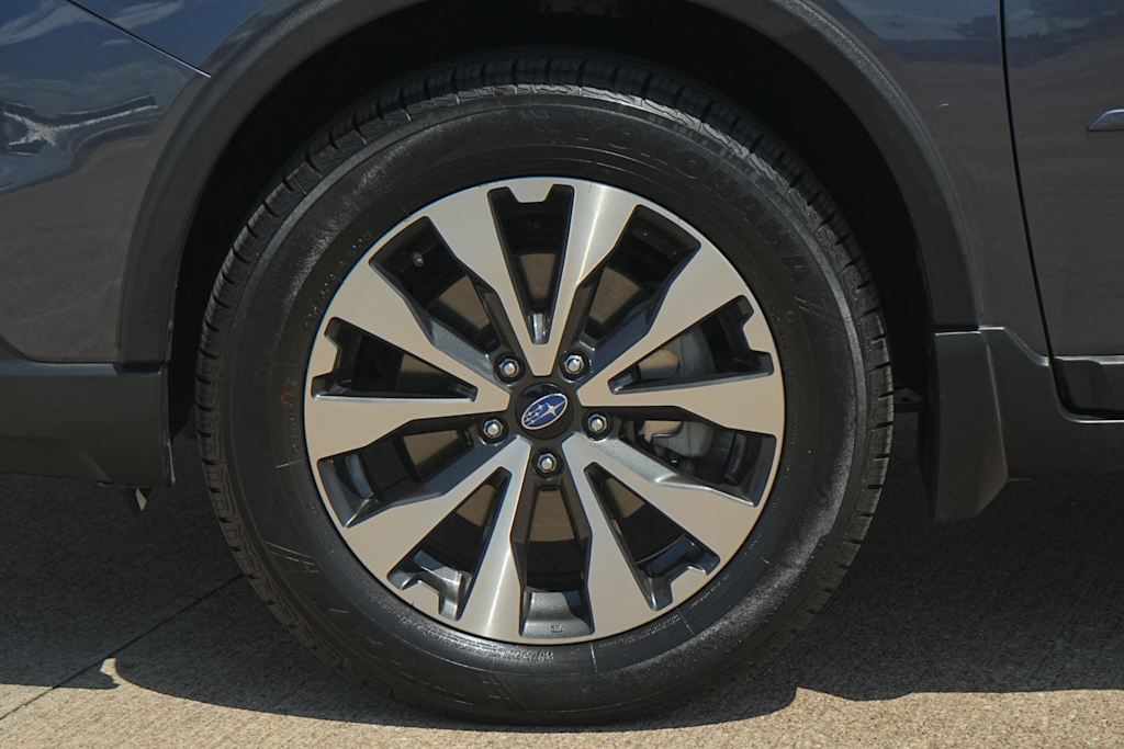 Thumbnail: 2017 Subaru Outback - 8