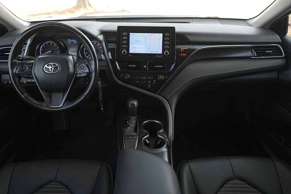 Thumbnail: 2024 Toyota Camry - 10