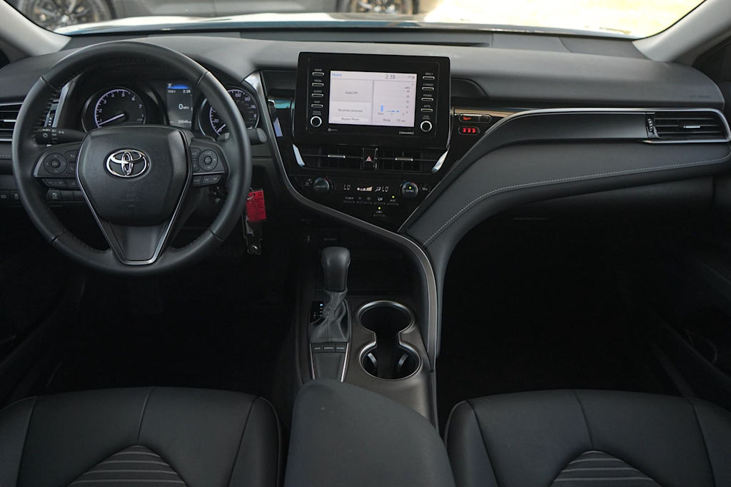 Thumbnail: 2023 Toyota Camry - 10