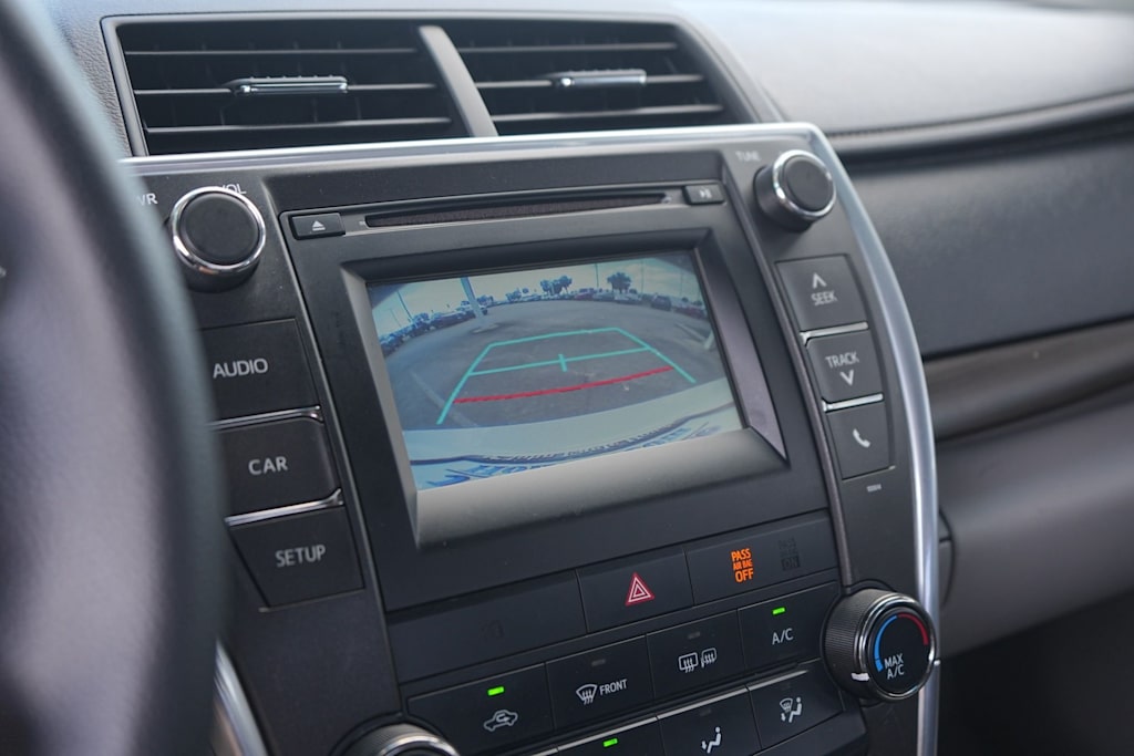 Thumbnail: 2016 Toyota Camry - 27
