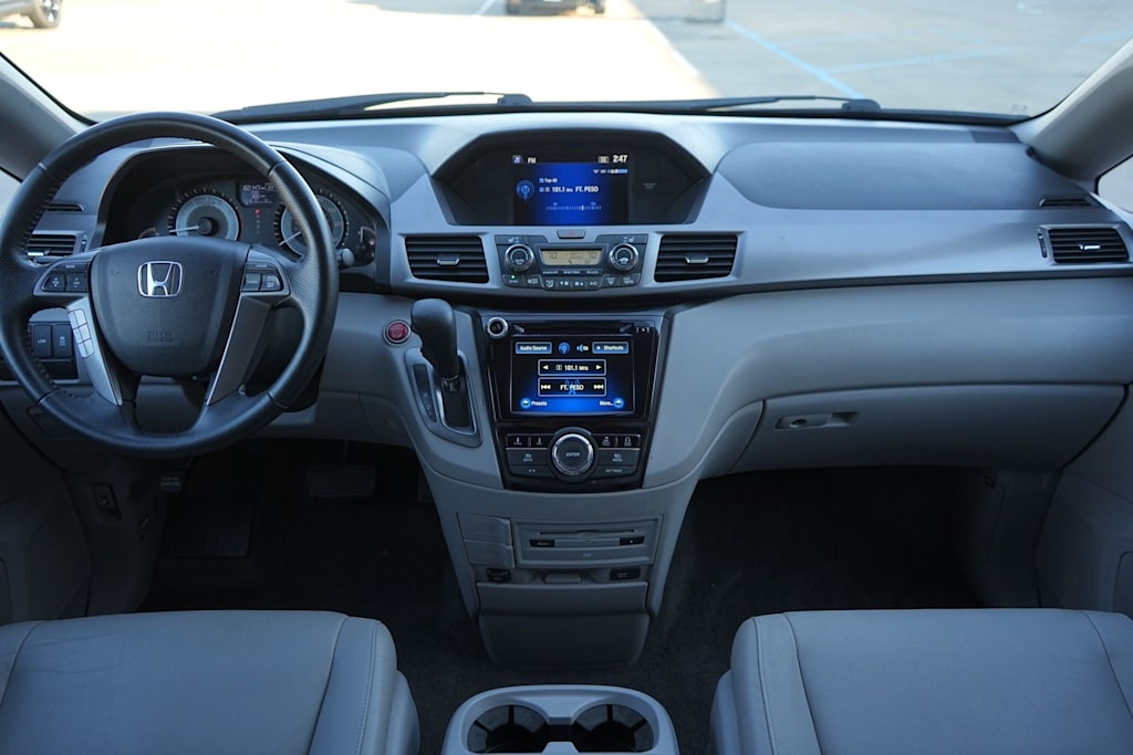 Thumbnail: 2017 Honda Odyssey - 10