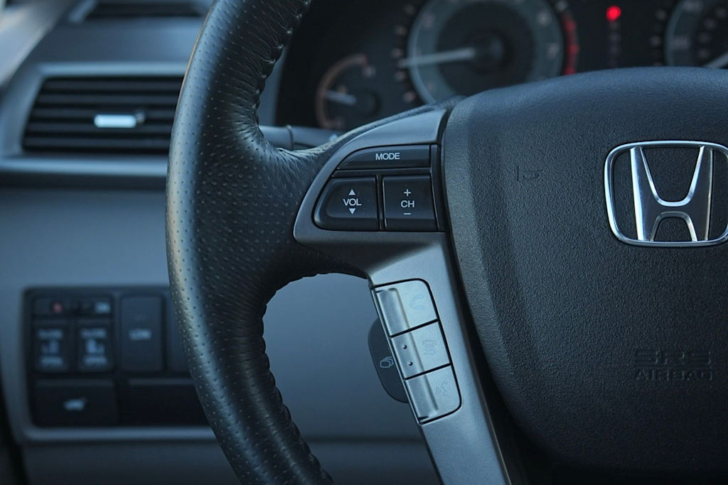 Thumbnail: 2017 Honda Odyssey - 22