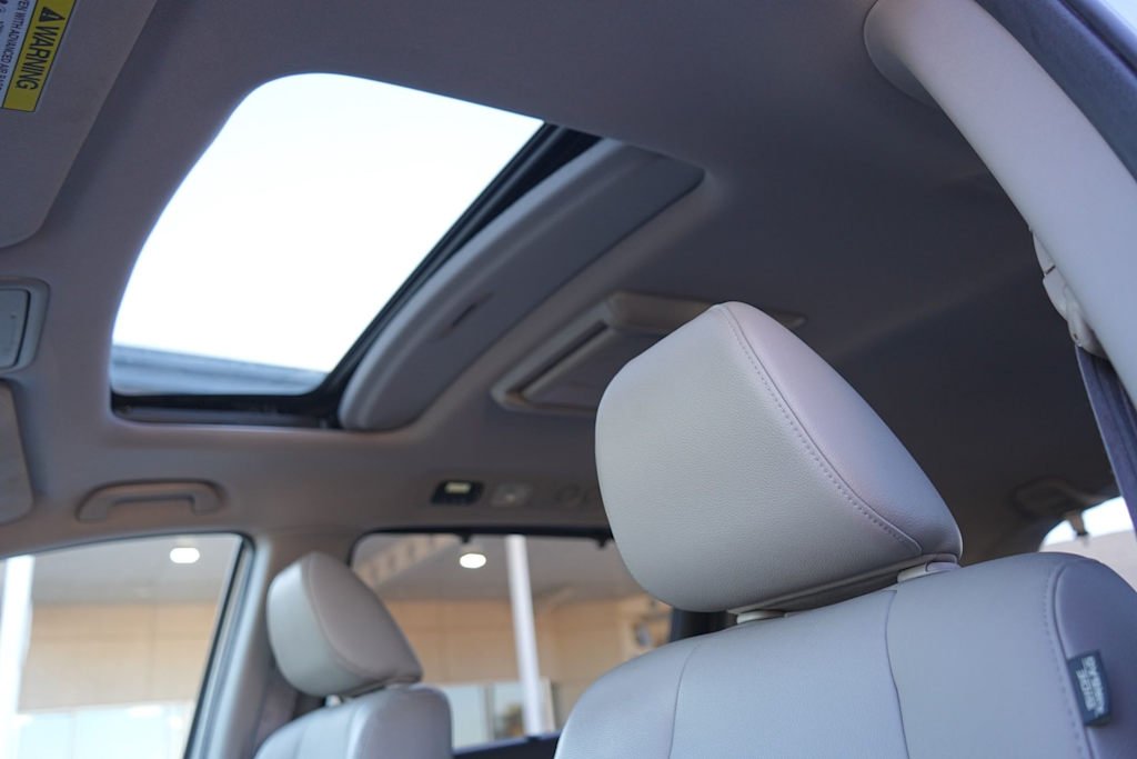 Thumbnail: 2017 Honda Odyssey - 27