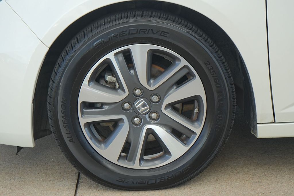 Thumbnail: 2016 Honda Odyssey - 8