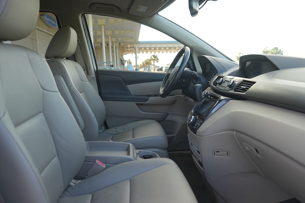 Thumbnail: 2016 Honda Odyssey - 12