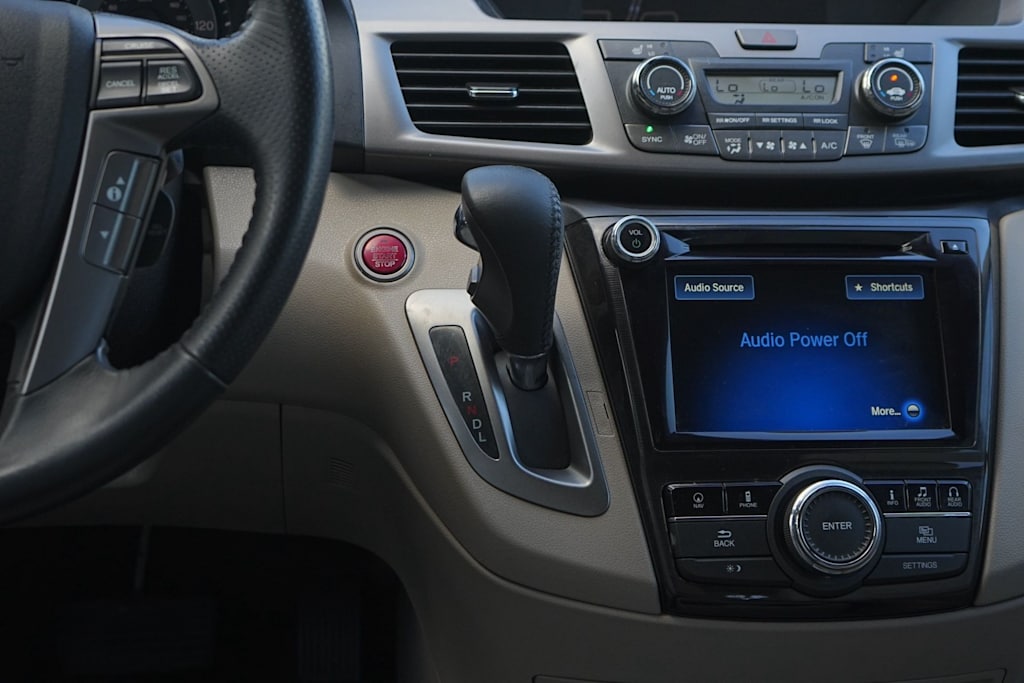 Thumbnail: 2016 Honda Odyssey - 23