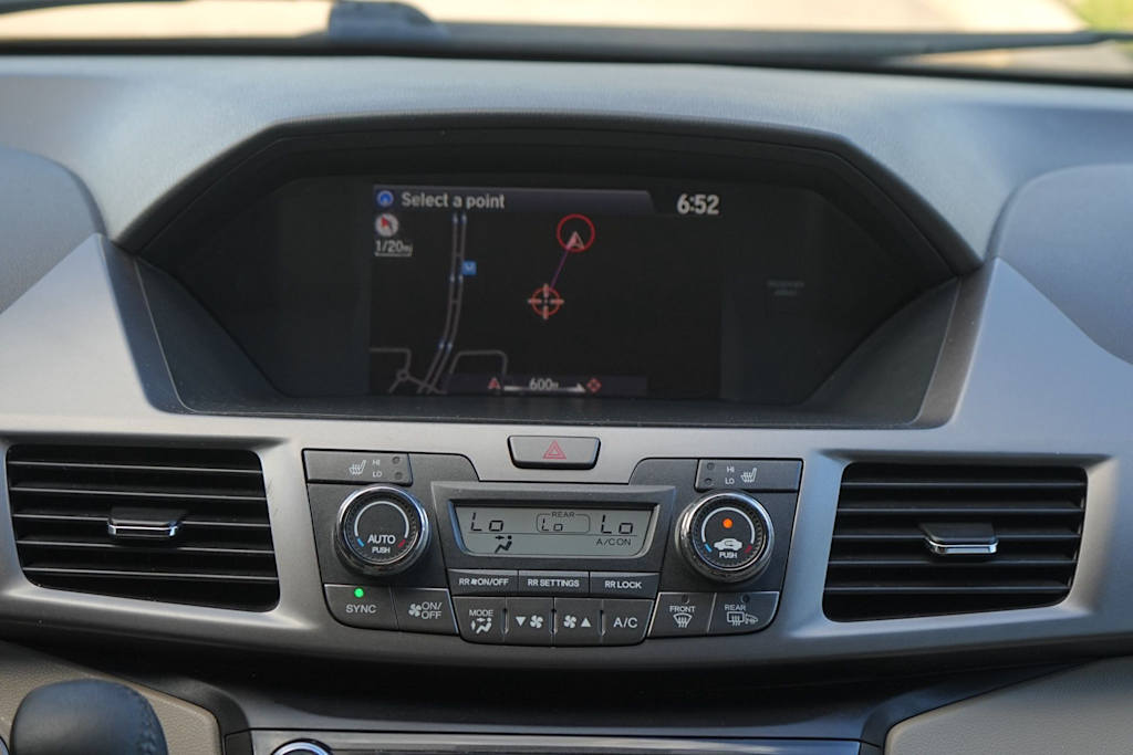 Thumbnail: 2016 Honda Odyssey - 15