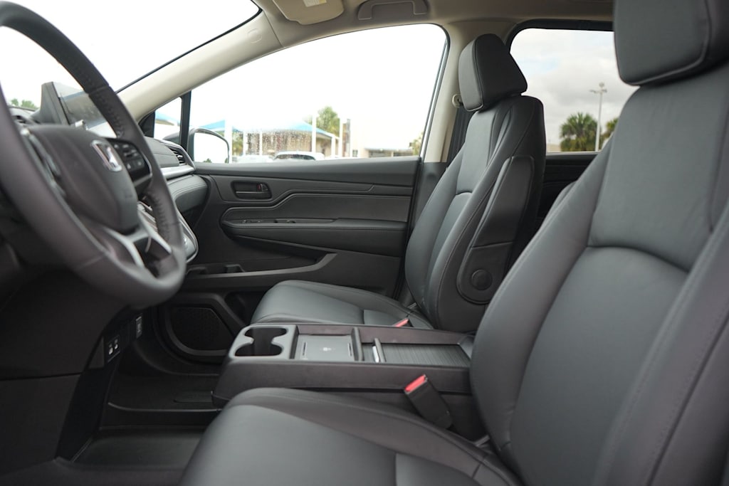 Thumbnail: 2026 Honda Odyssey - 11