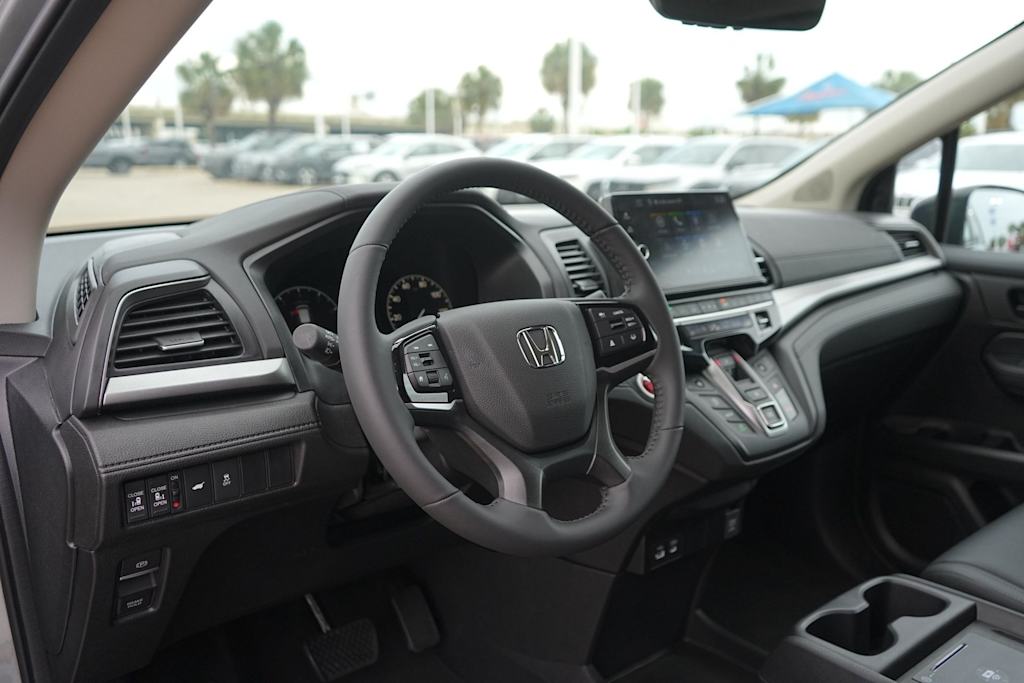 Thumbnail: 2026 Honda Odyssey - 2
