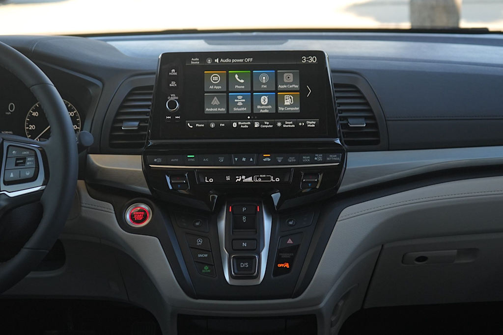 Thumbnail: 2026 Honda Odyssey - 15