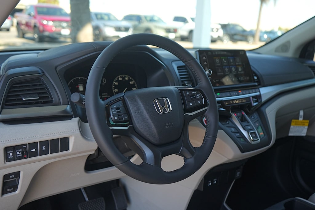 Thumbnail: 2026 Honda Odyssey - 2