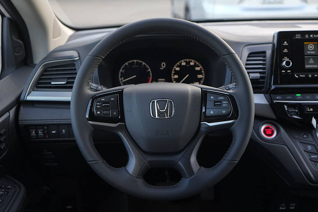Thumbnail: 2026 Honda Odyssey - 14
