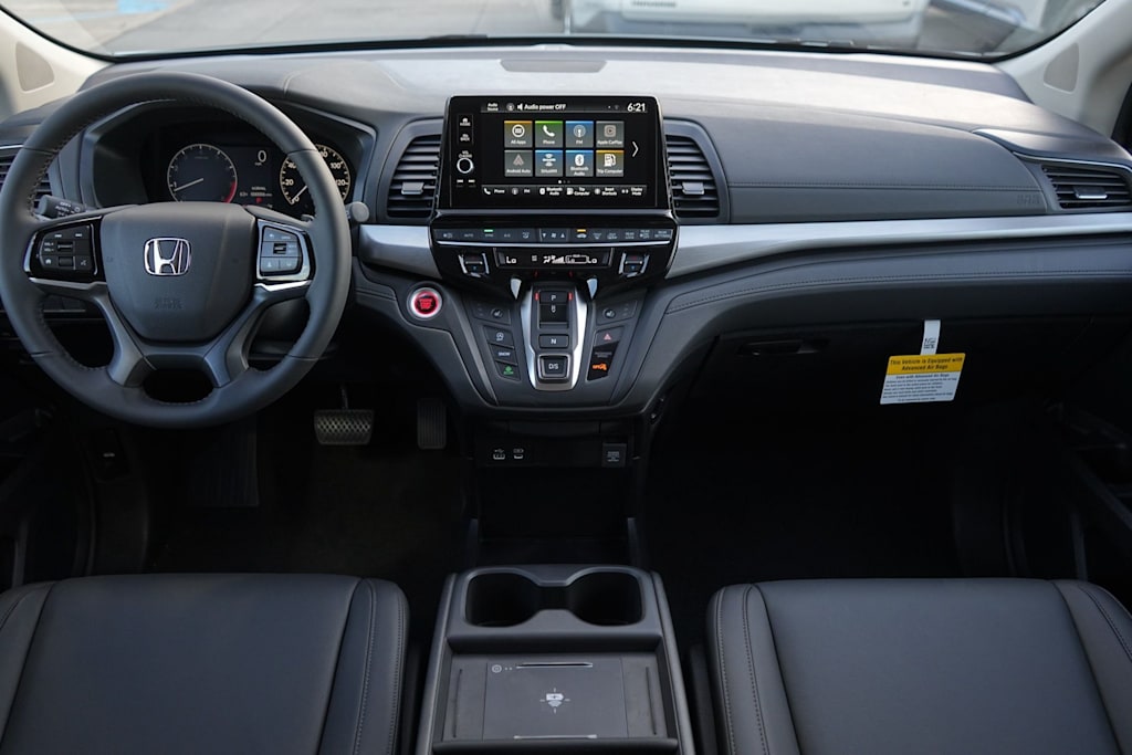 Thumbnail: 2026 Honda Odyssey - 10