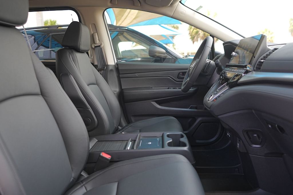 Thumbnail: 2026 Honda Odyssey - 12