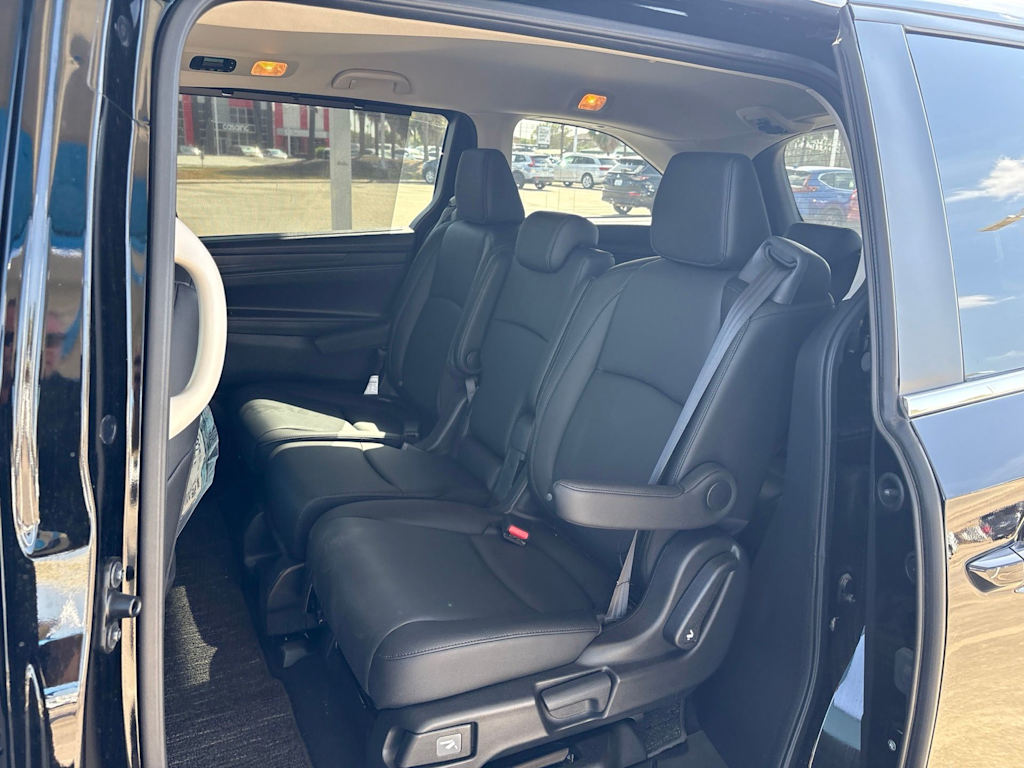 Thumbnail: 2026 Honda Odyssey - 5