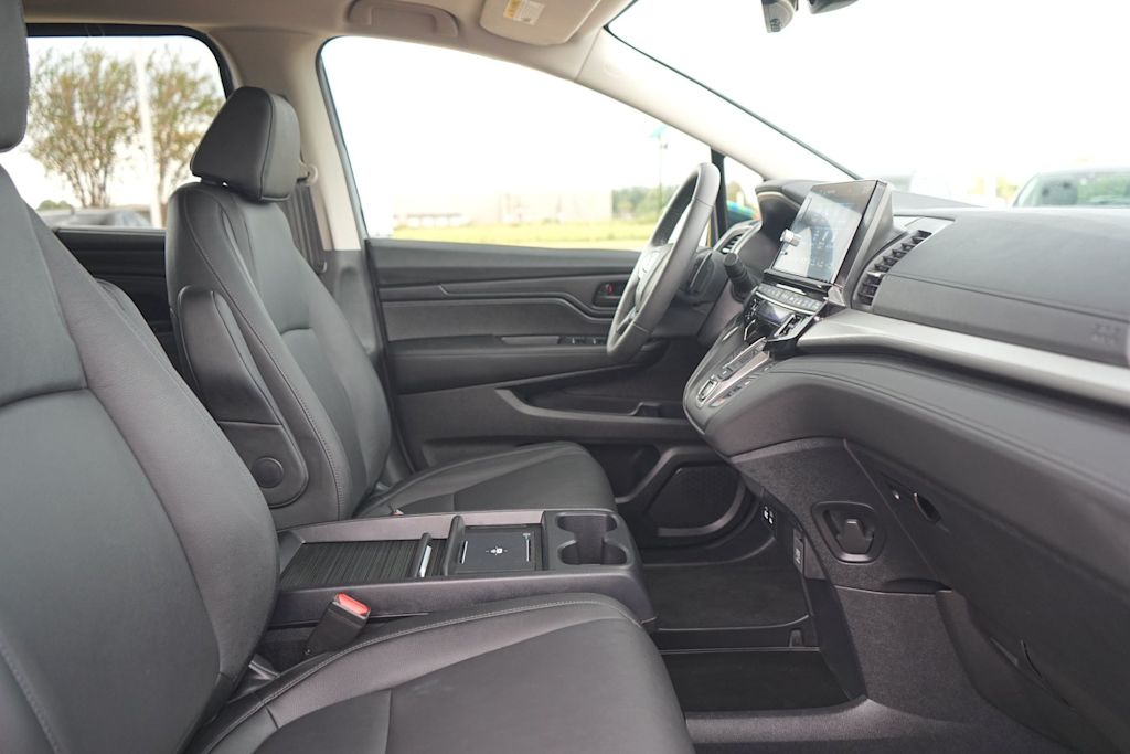 Thumbnail: 2026 Honda Odyssey - 12