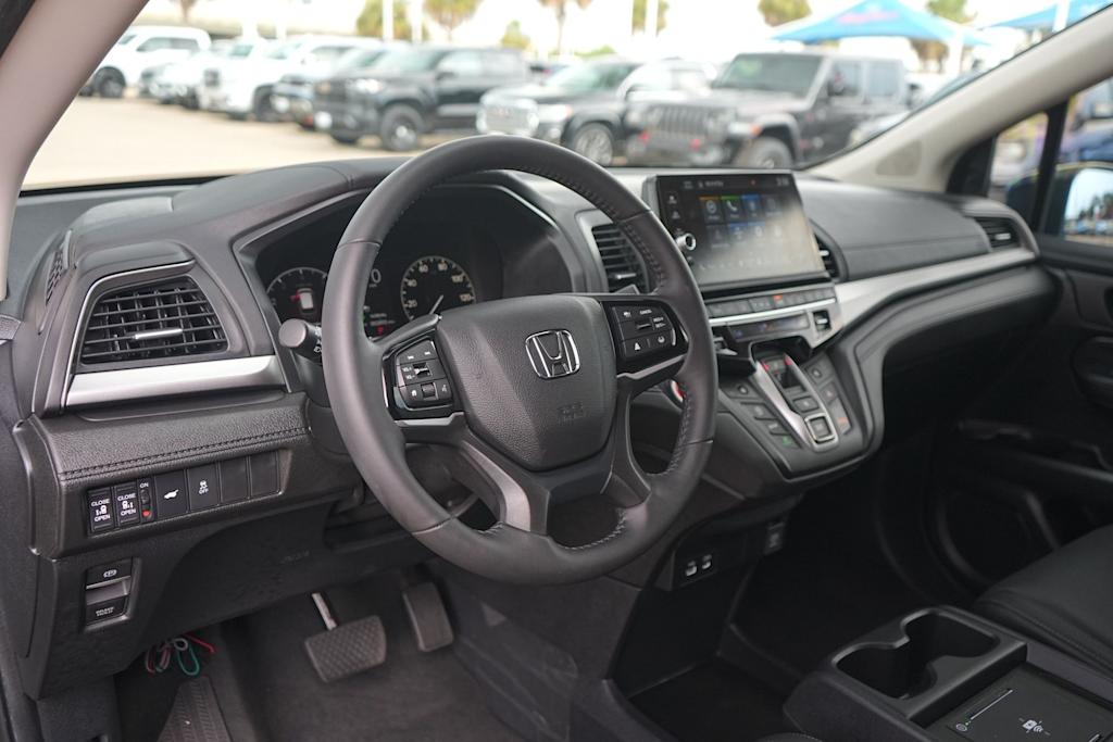 Thumbnail: 2026 Honda Odyssey - 2