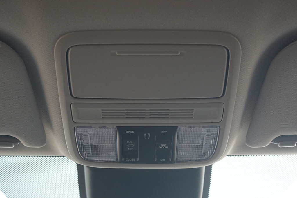 Thumbnail: 2026 Honda Odyssey - 25