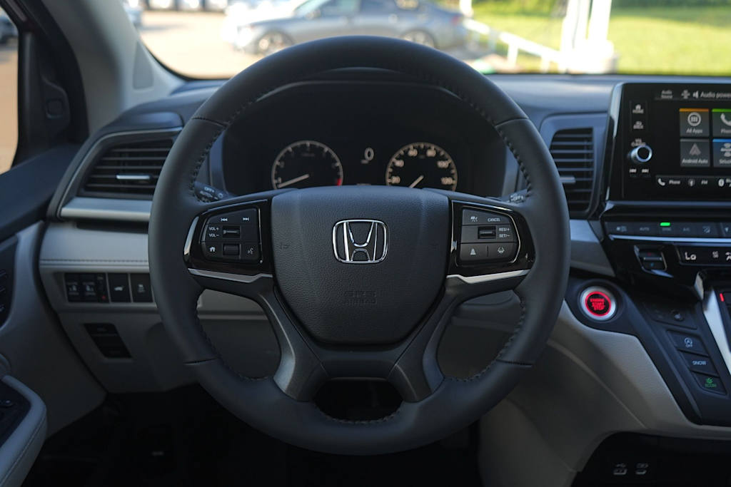 Thumbnail: 2026 Honda Odyssey - 14