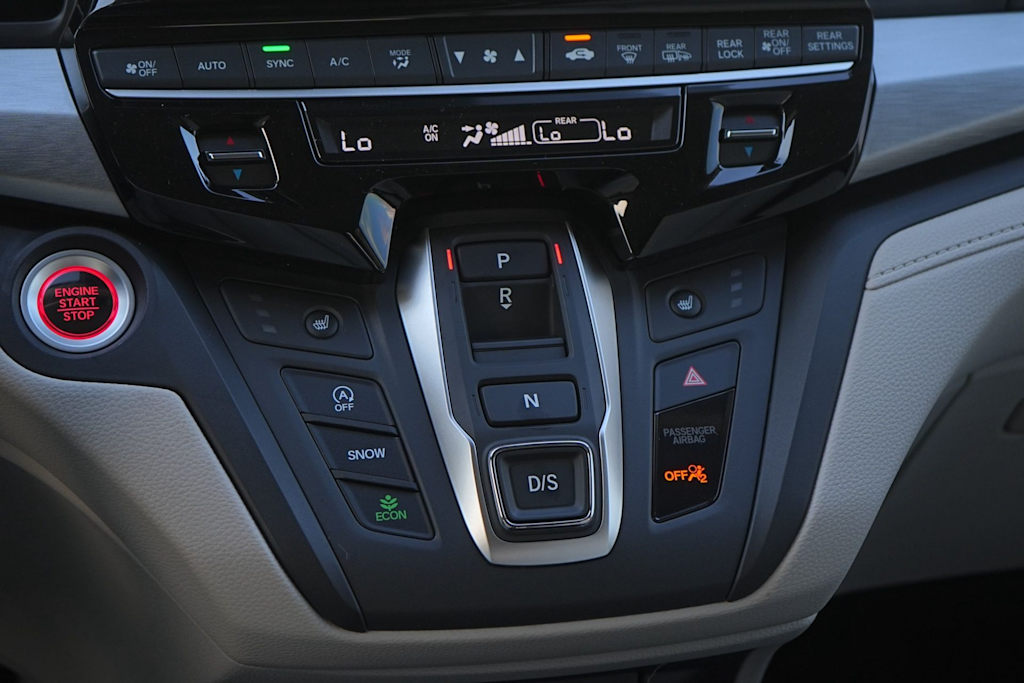 Thumbnail: 2026 Honda Odyssey - 21