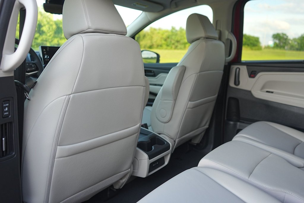 Thumbnail: 2026 Honda Odyssey - 13
