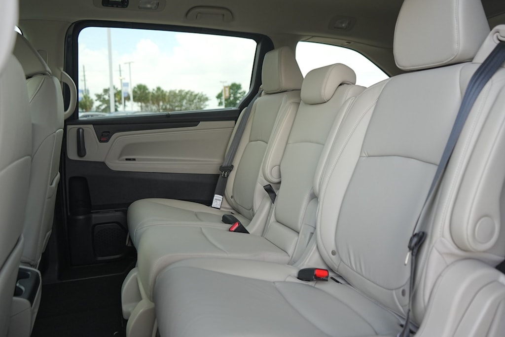 Thumbnail: 2026 Honda Odyssey - 20
