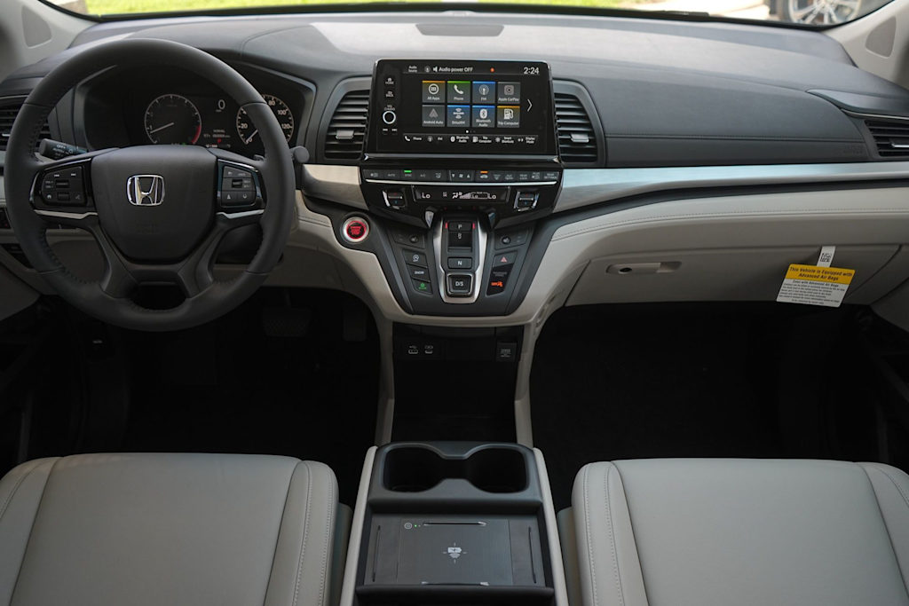 Thumbnail: 2026 Honda Odyssey - 10