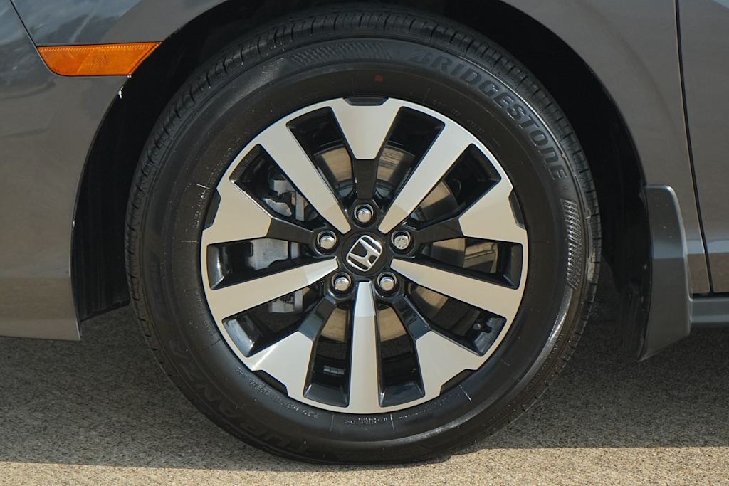 Thumbnail: 2026 Honda Odyssey - 8