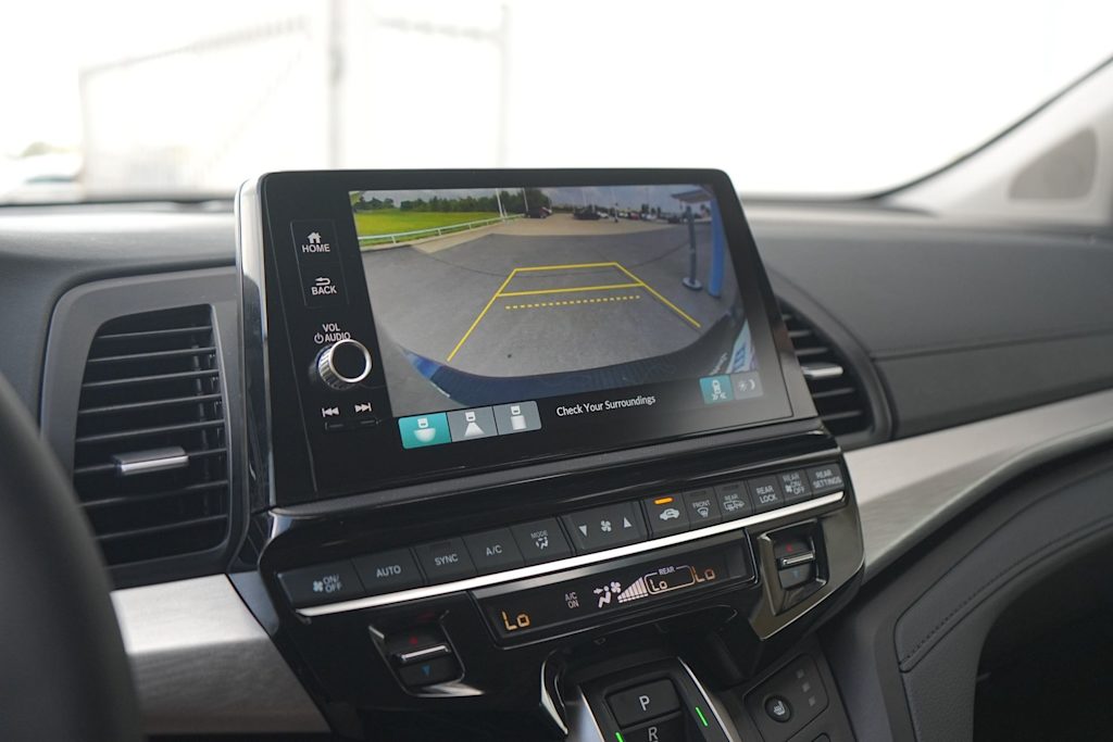 Thumbnail: 2026 Honda Odyssey - 25