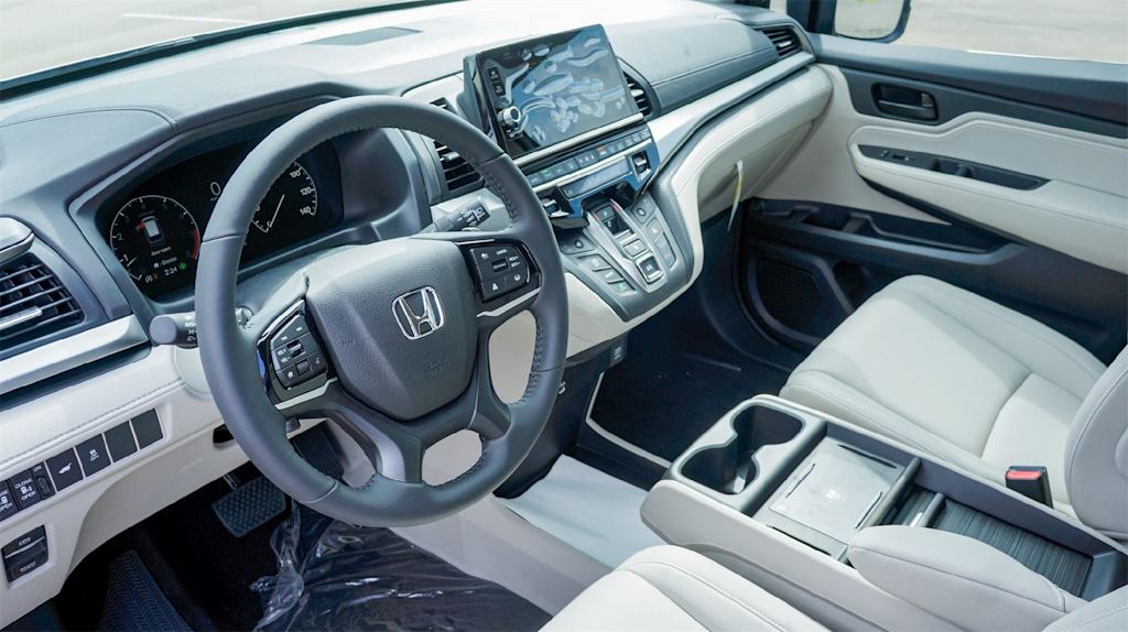 Thumbnail: 2026 Honda Odyssey - 2