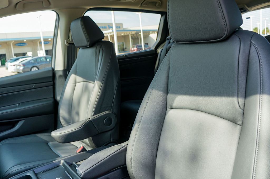 Thumbnail: 2026 Honda Odyssey - 11