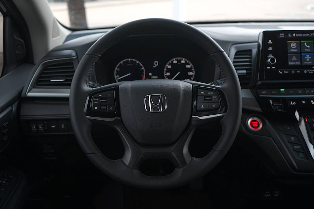 Thumbnail: 2026 Honda Odyssey - 14