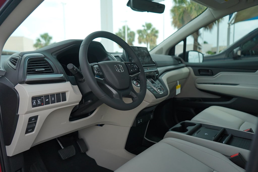 Thumbnail: 2026 Honda Odyssey - 2