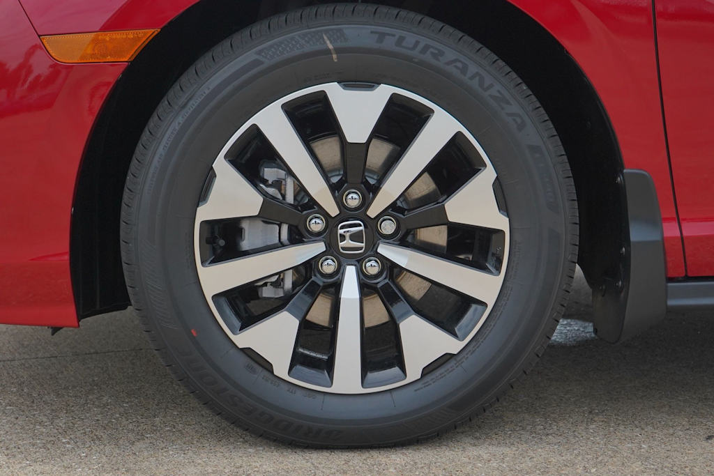 Thumbnail: 2026 Honda Odyssey - 8