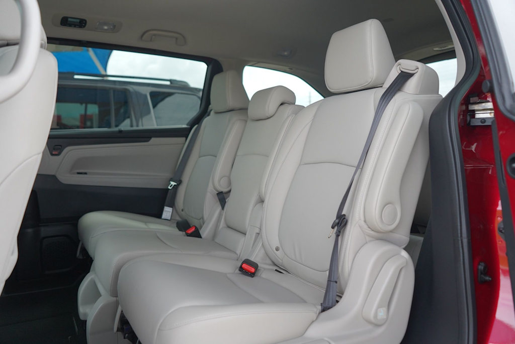 Thumbnail: 2026 Honda Odyssey - 20