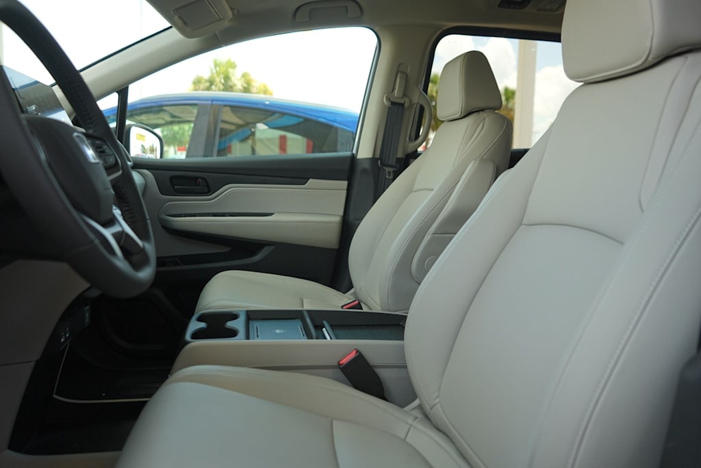 Thumbnail: 2026 Honda Odyssey - 11
